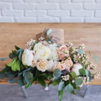Mini Minimalist Bouquet with Peonies! view 7