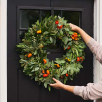 Room and Gourd Wreath view 3