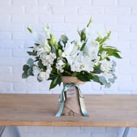 The Hand-Tied Minimalist Bouquet view 10