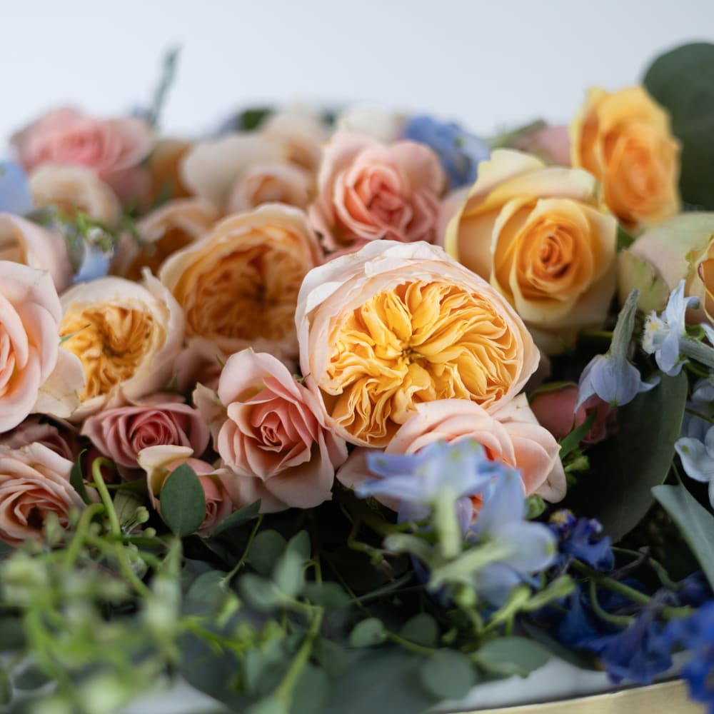 Send Specialty Garden Roses | Farm Fresh Rose Bouquet