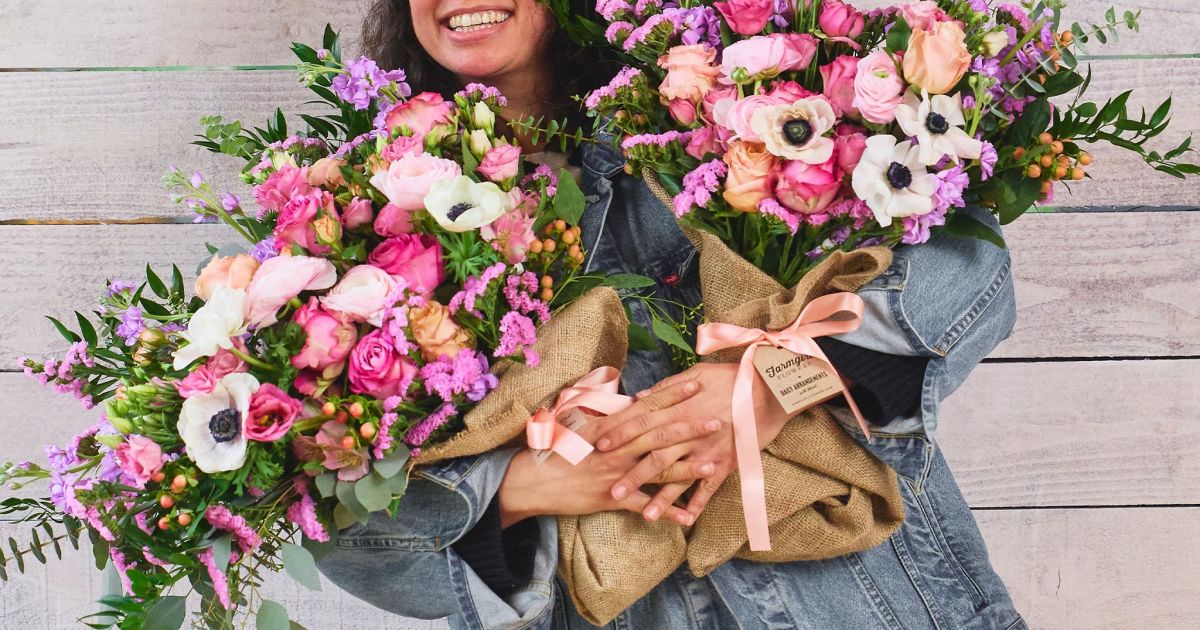 Fresh Flower Burlap Bouquets Delivered | Farmgirl Flowers