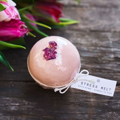 Stress Melt Bath Bomb