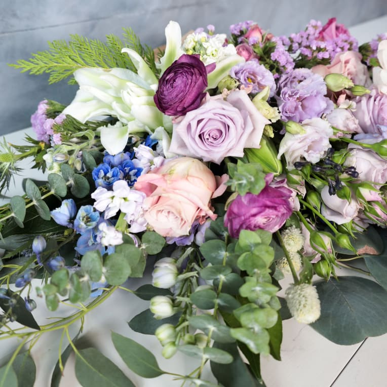 Big Love Burlap Wrapped Bouquet | Online Flower Delivery