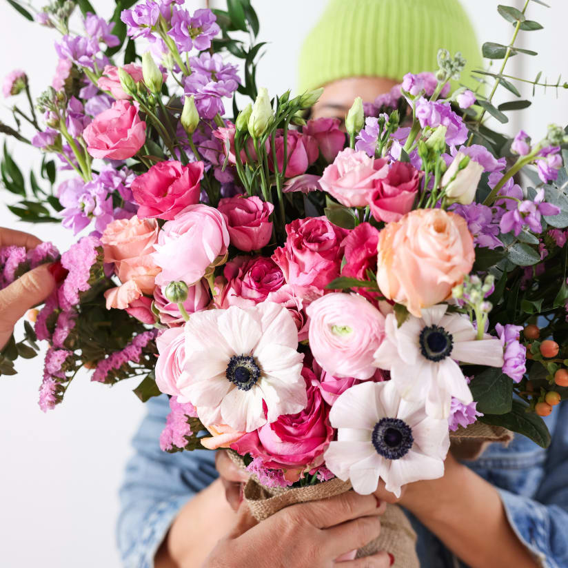 Burlap Wrapped Bouquet Pink Flowers Order Flowers Online